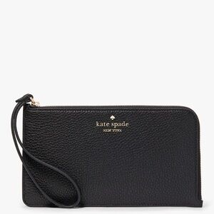 NWT Kate Spade Lucy Medium L Zip Wristlet in Black Pebbled Leather